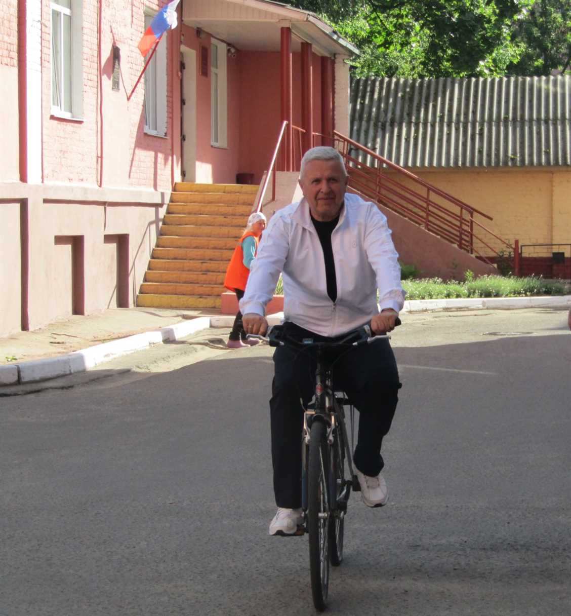 Клинчане приняли участие во Всероссийской акции «На работу на велосипеде»