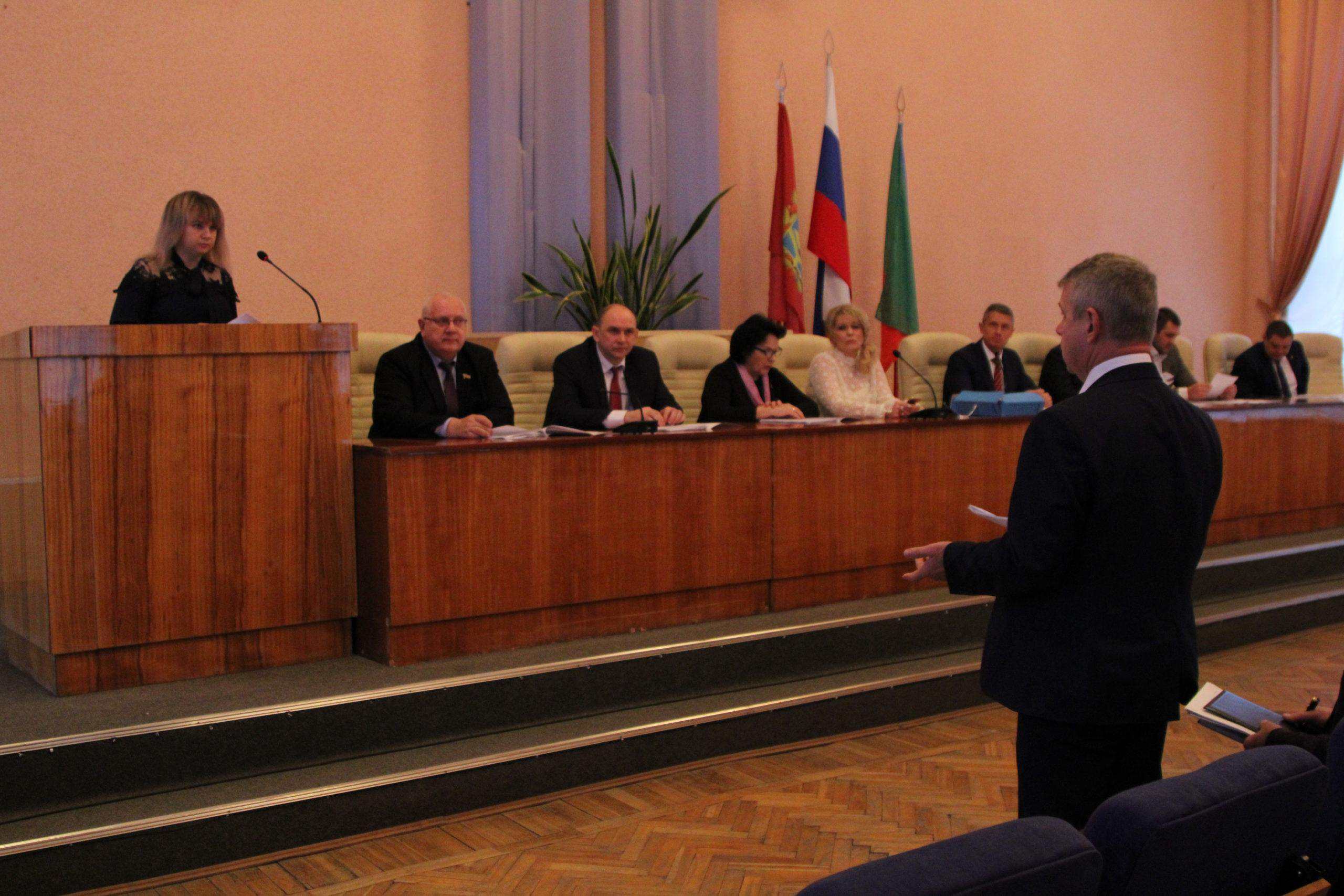 Депутаты горсовета утвердили местный бюджет города на 2020 год.