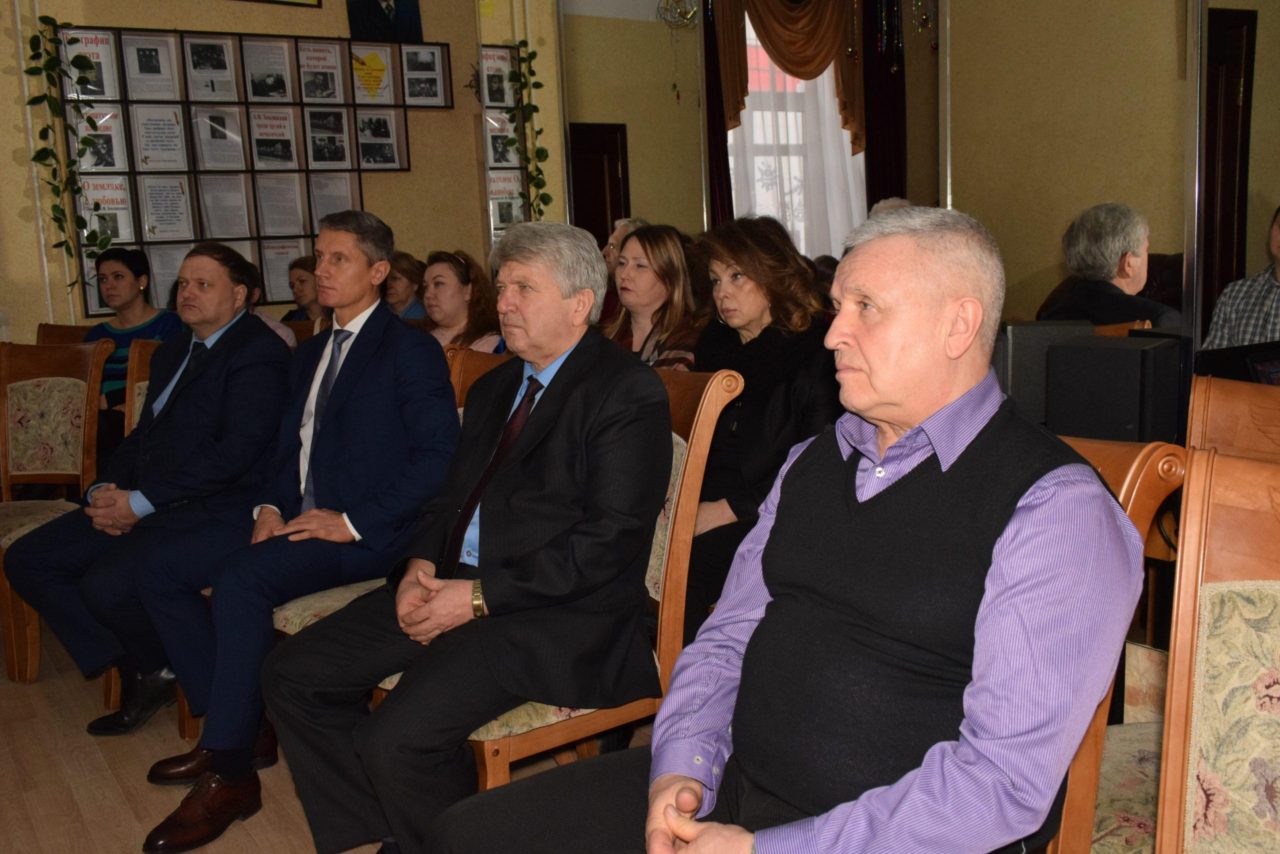 Клинчане приняли участие в церемонии оглашения Послания Президента РФ к к Федеральному собранию