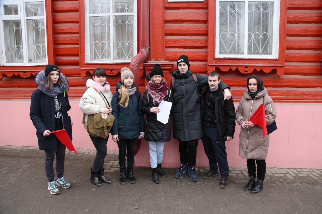Клинцовская молодежь приняла участие в квест — игре