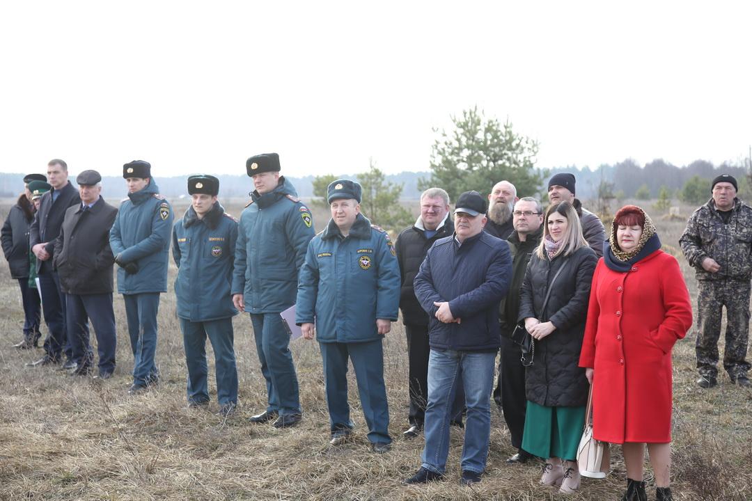 В Клинцовском районе прошли учения по ликвидации природных пожаров.