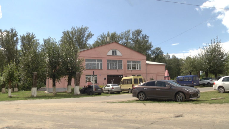 В Клинцовском районе отремонтированы сельские Дома культуры